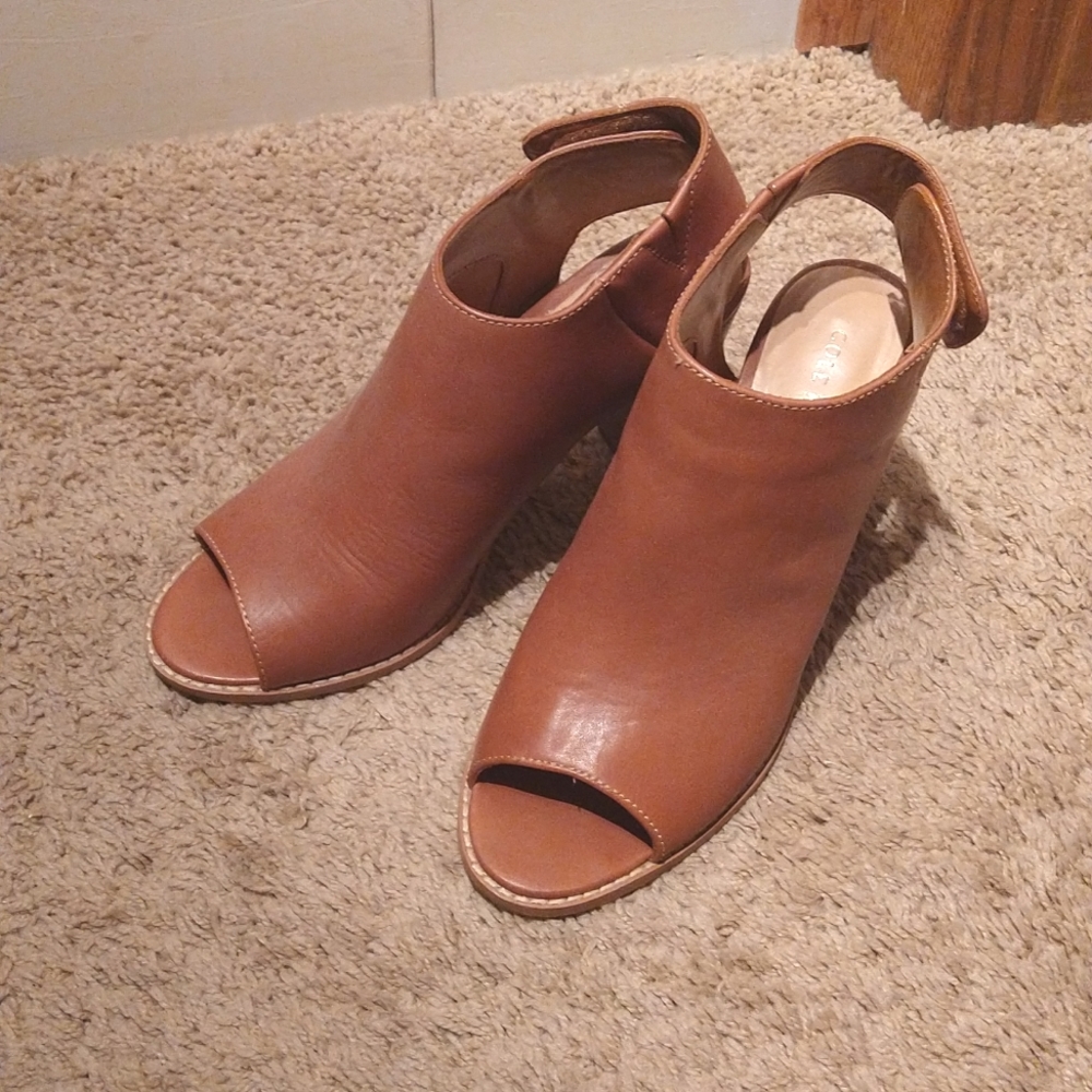 Cole Haan leather heels
